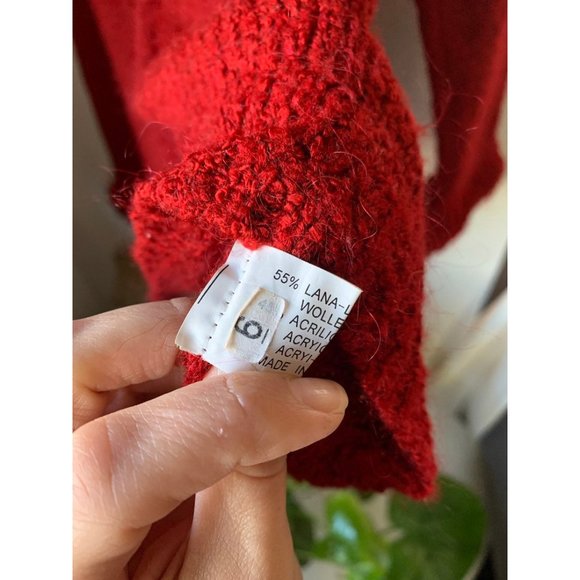 Gorgeous holiday lana wool red fringe turtleneck sweater boutique Christmas - Picture 4 of 11